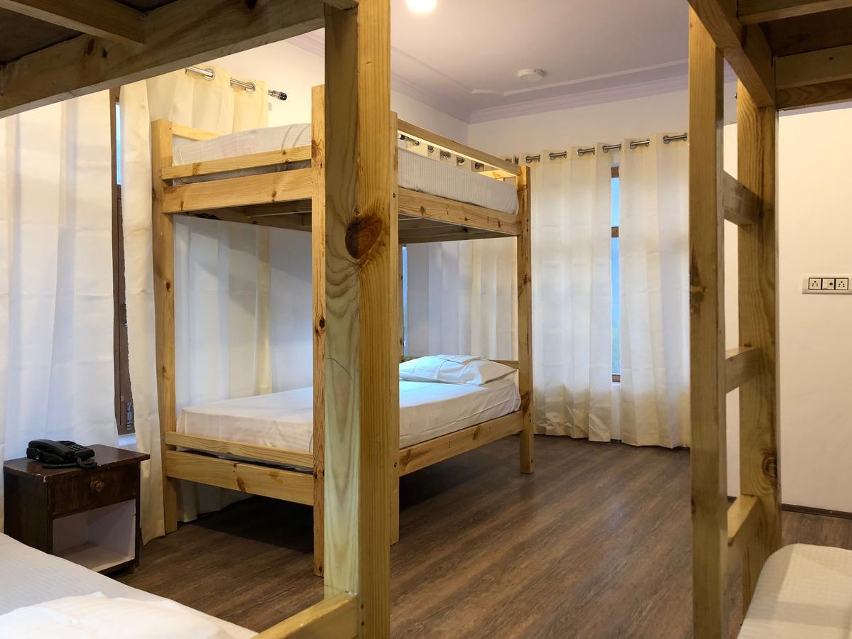 Raybo Hostel ليه المظهر الخارجي الصورة