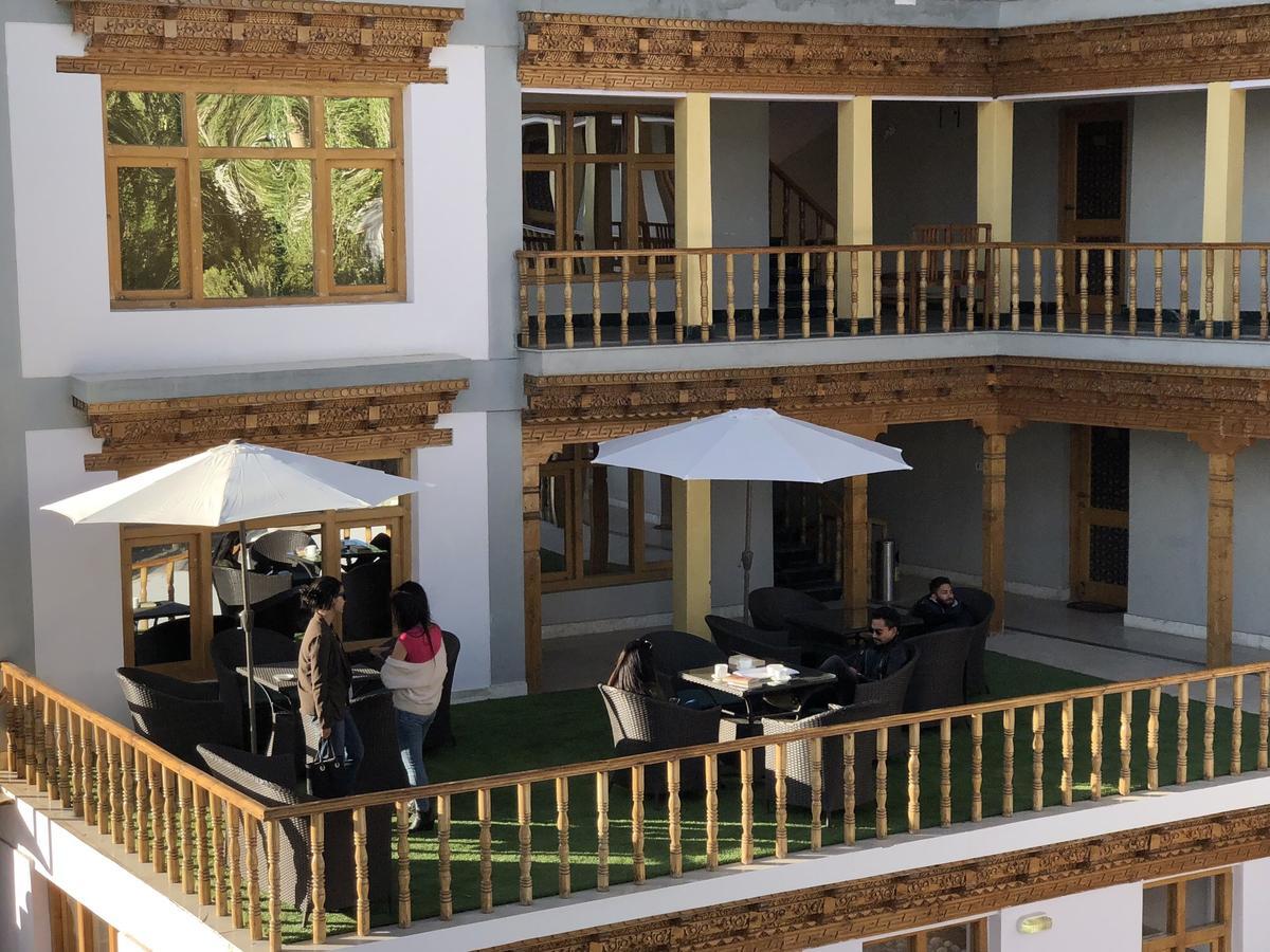 Raybo Hostel ليه المظهر الخارجي الصورة